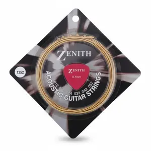 Encordoamento ZENITH Acoustic Guitar Strings 012-052 0.7mm com Palheta